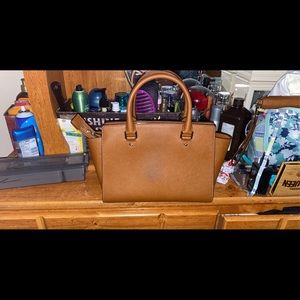 Tan/ brown MK purse with strap